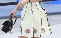 大别山现绿太阳鱼